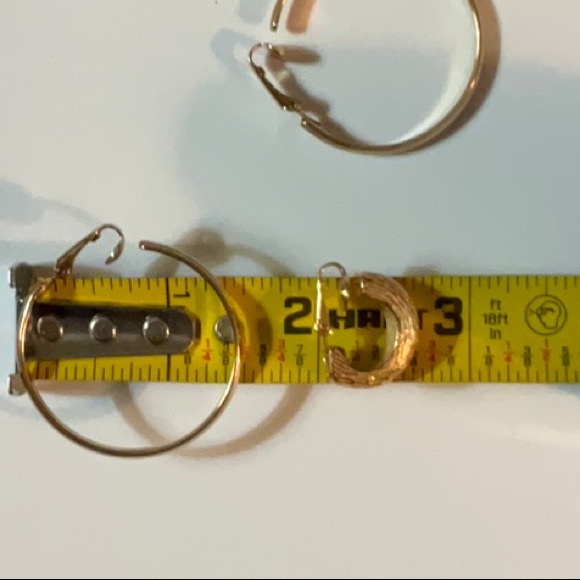 Avon Two Pairs Classic Gold Tone Hoop Clip On Earrings - Picture 10 of 14